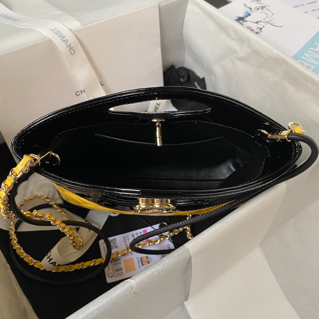 Chanel - Luxury Bag - CHL - 182