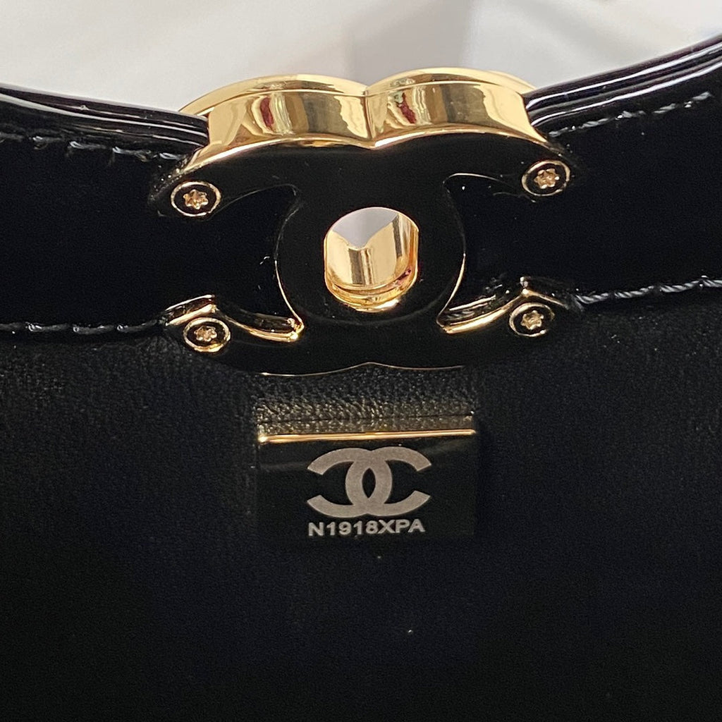 Chanel - Luxury Bag - CHL - 181