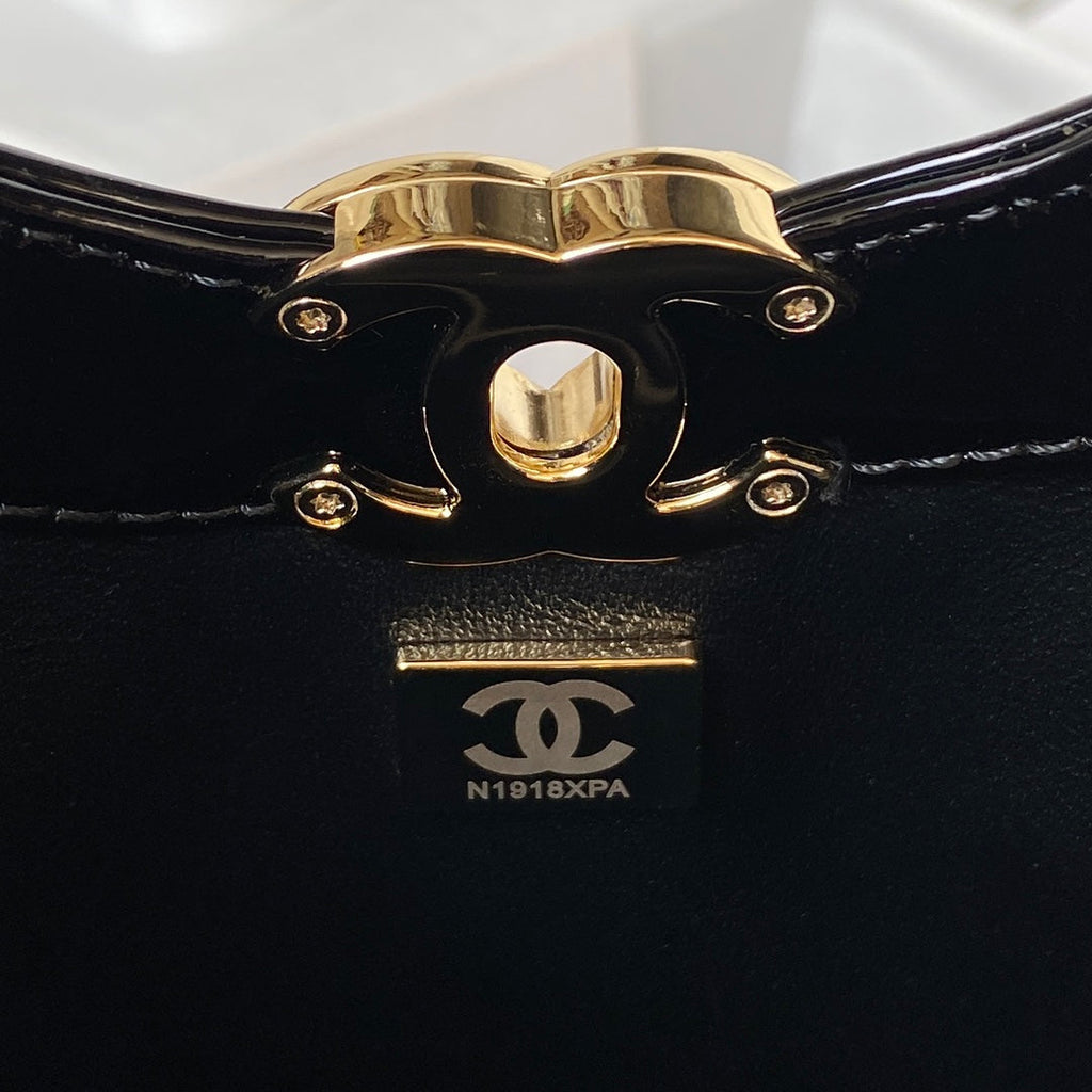 Chanel - Luxury Bag - CHL - 177