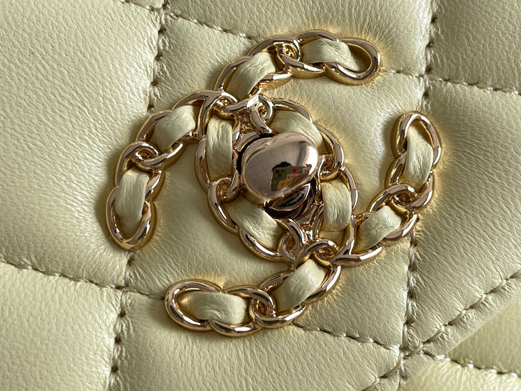 Chanel - Luxury Bag - CHL - 062