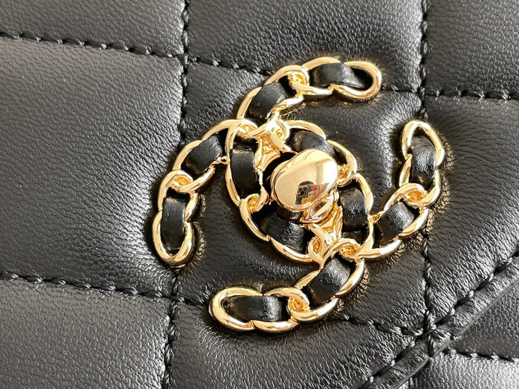 Chanel - Luxury Bag - CHL - 061