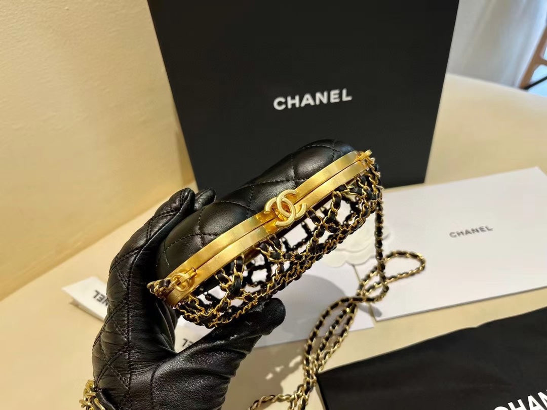 Chanel - Luxury Bag - CHL - 126