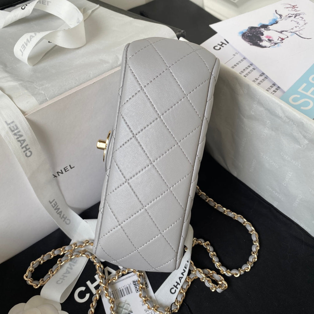Chanel - Luxury Bag - CHL - 121
