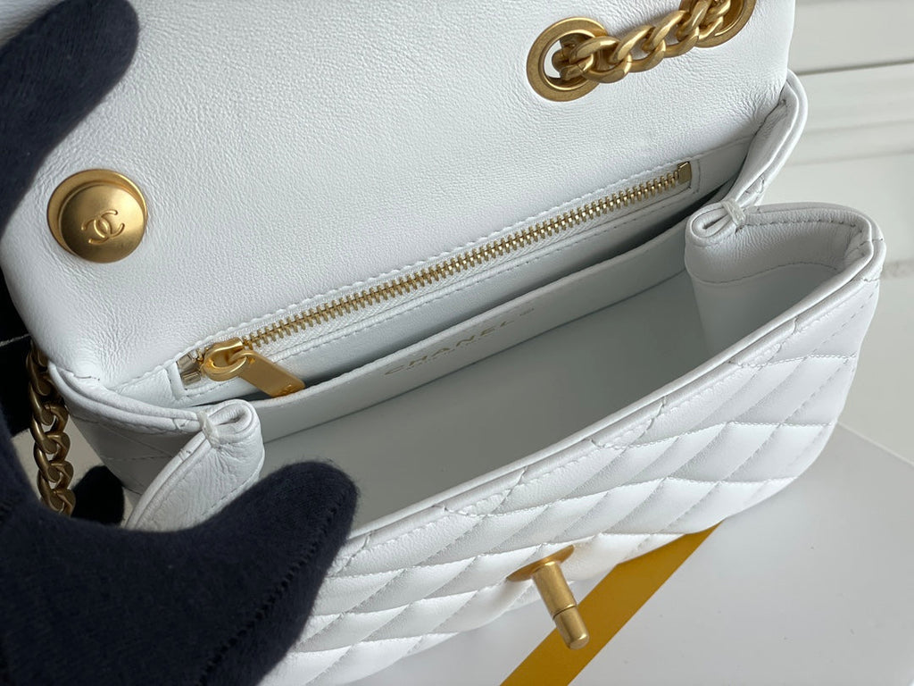 Chanel - Luxury Bag - CHL - 069