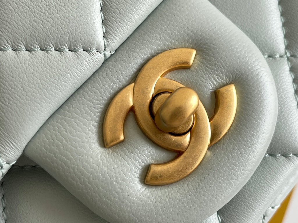 Chanel - Luxury Bag - CHL - 067