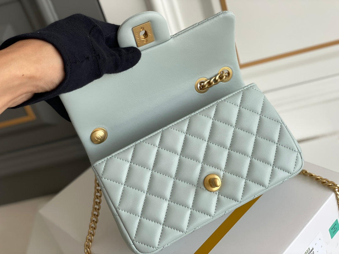 Chanel - Luxury Bag - CHL - 067