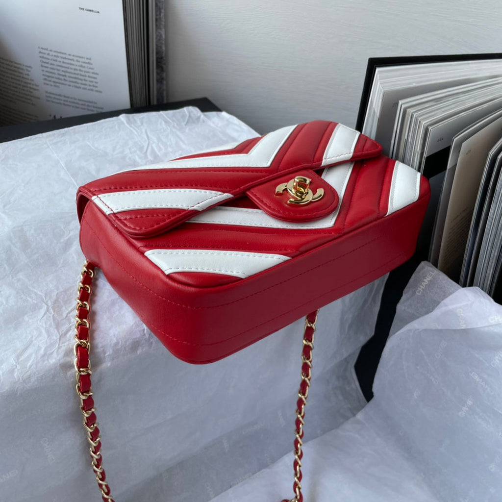 Chanel - Luxury Bag - CHL - 093