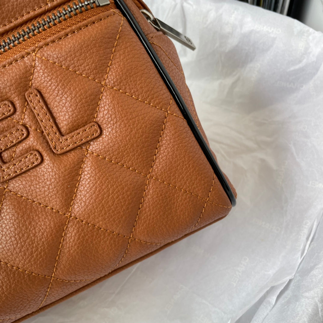 Chanel - Luxury Bag - CHL - 098