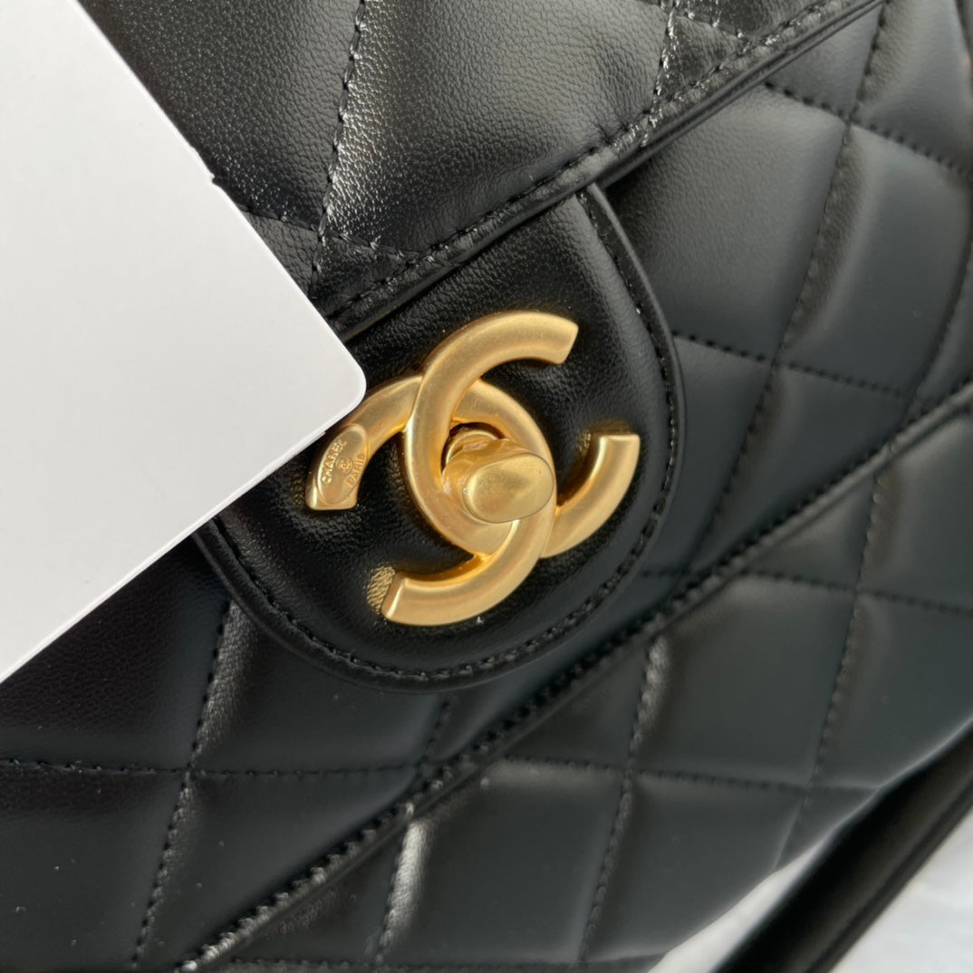 Chanel - Luxury Bag - CHL - 051