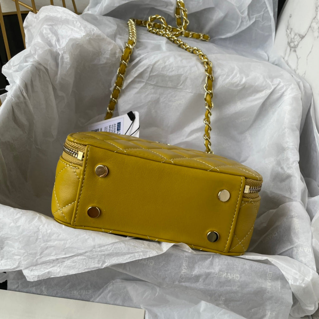 Chanel - Luxury Bag - CHL - 042