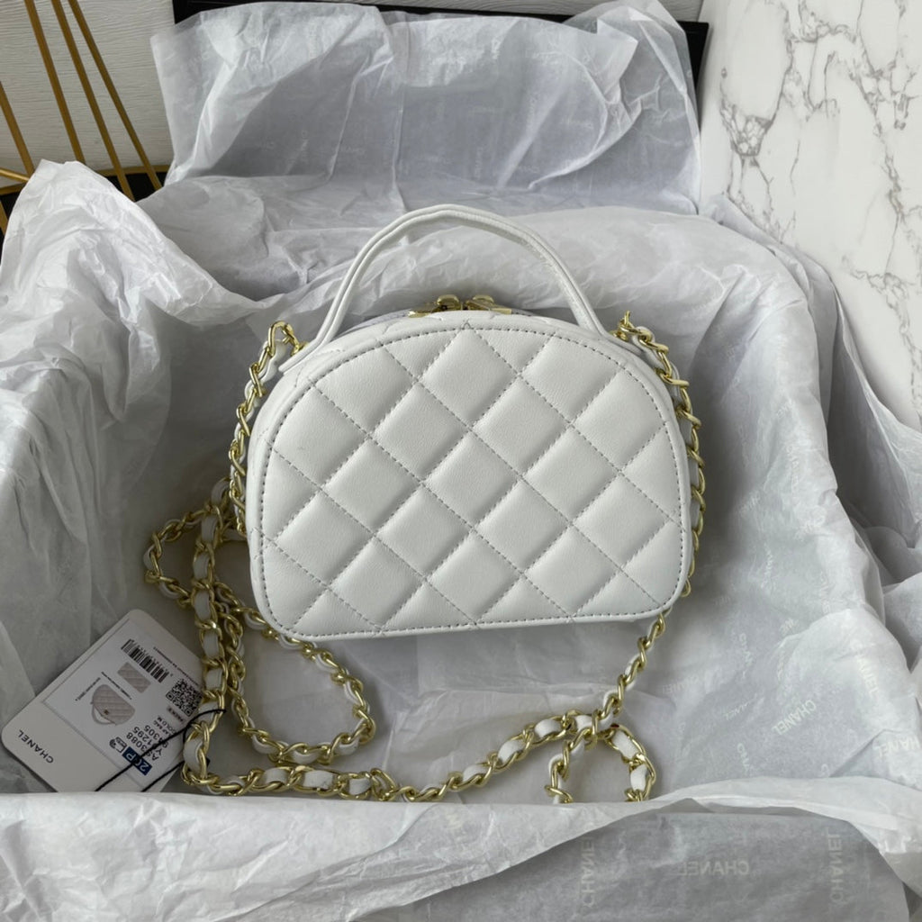 Chanel - Luxury Bag - CHL - 043