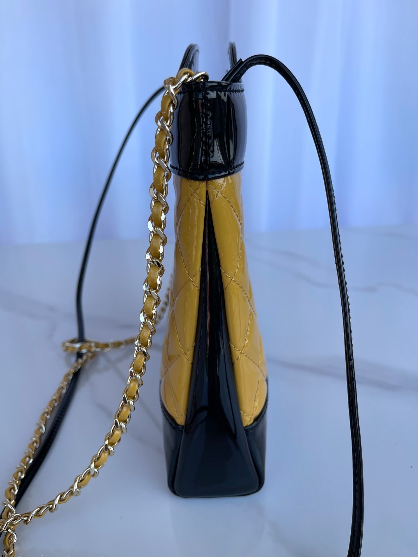 Chanel - Luxury Bag - CHL - 030