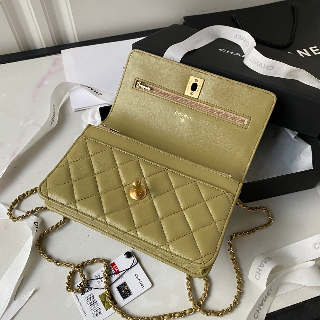 Chanel - Luxury Bag - CHL - 005