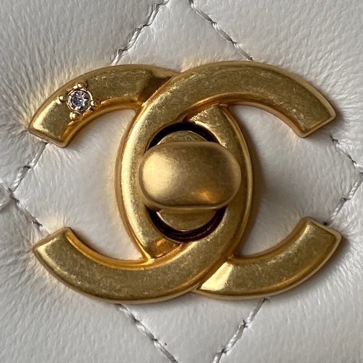 Chanel - Luxury Bag - CHL - 002