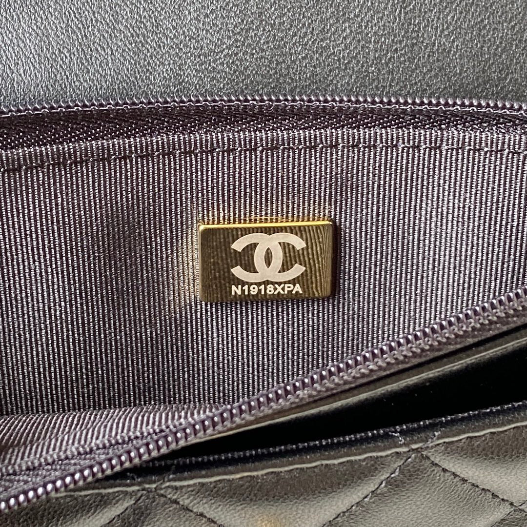 Chanel - Luxury Bag - CHL - 001