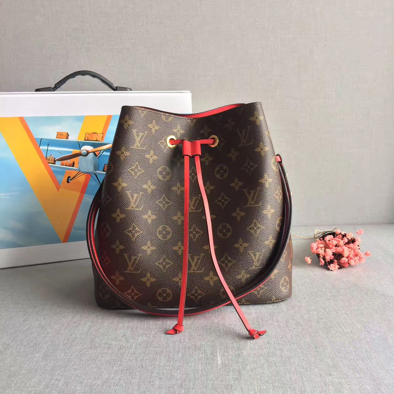Louis Vuitton NeoNoe MM Bag