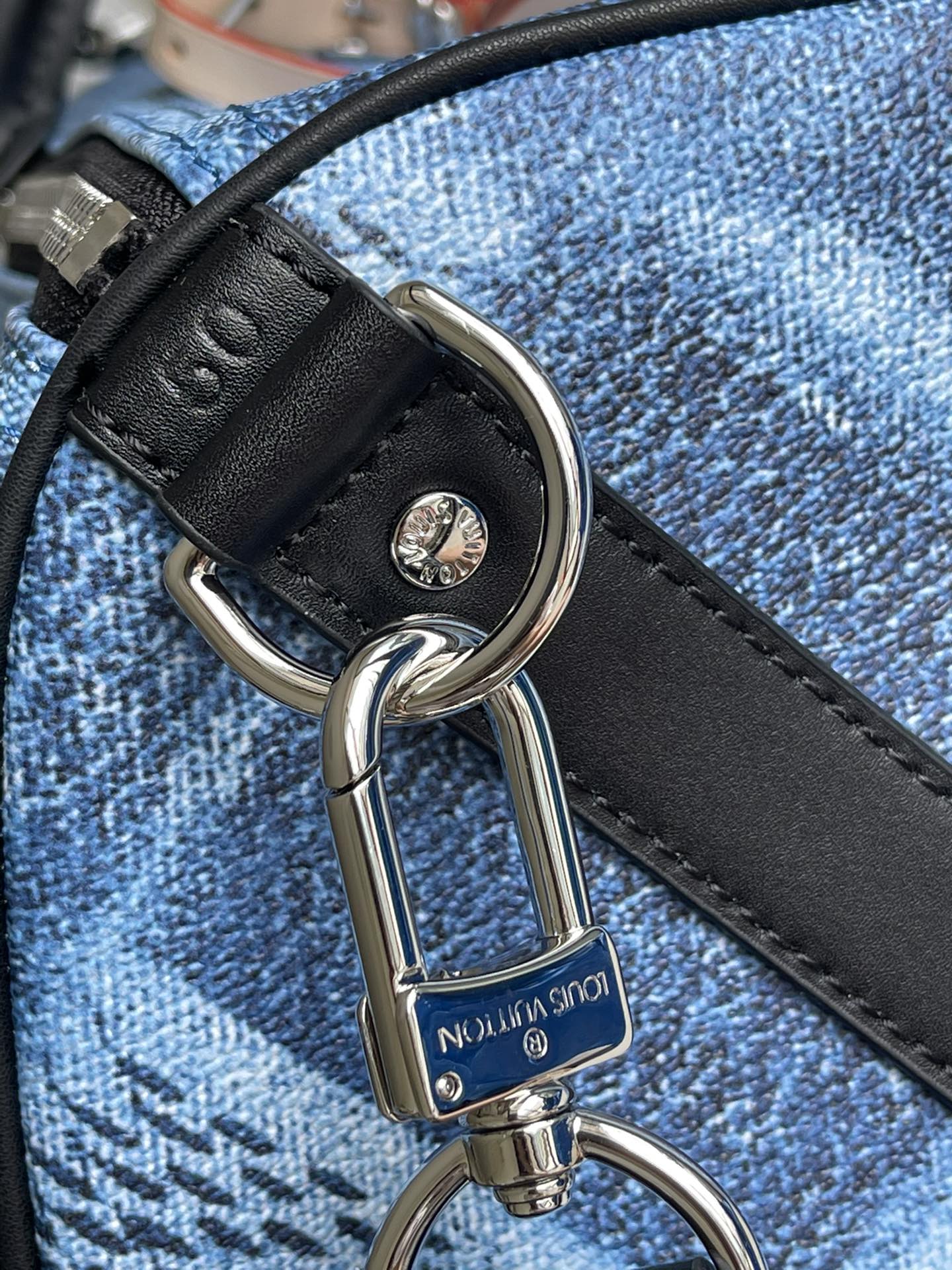 Louis Vuitton Keepall Bandouliere Bag 50