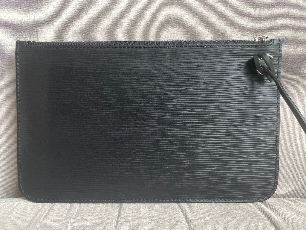 Louis Vuitton Neverfull MM Black Epi Leather (RRP £1,740)