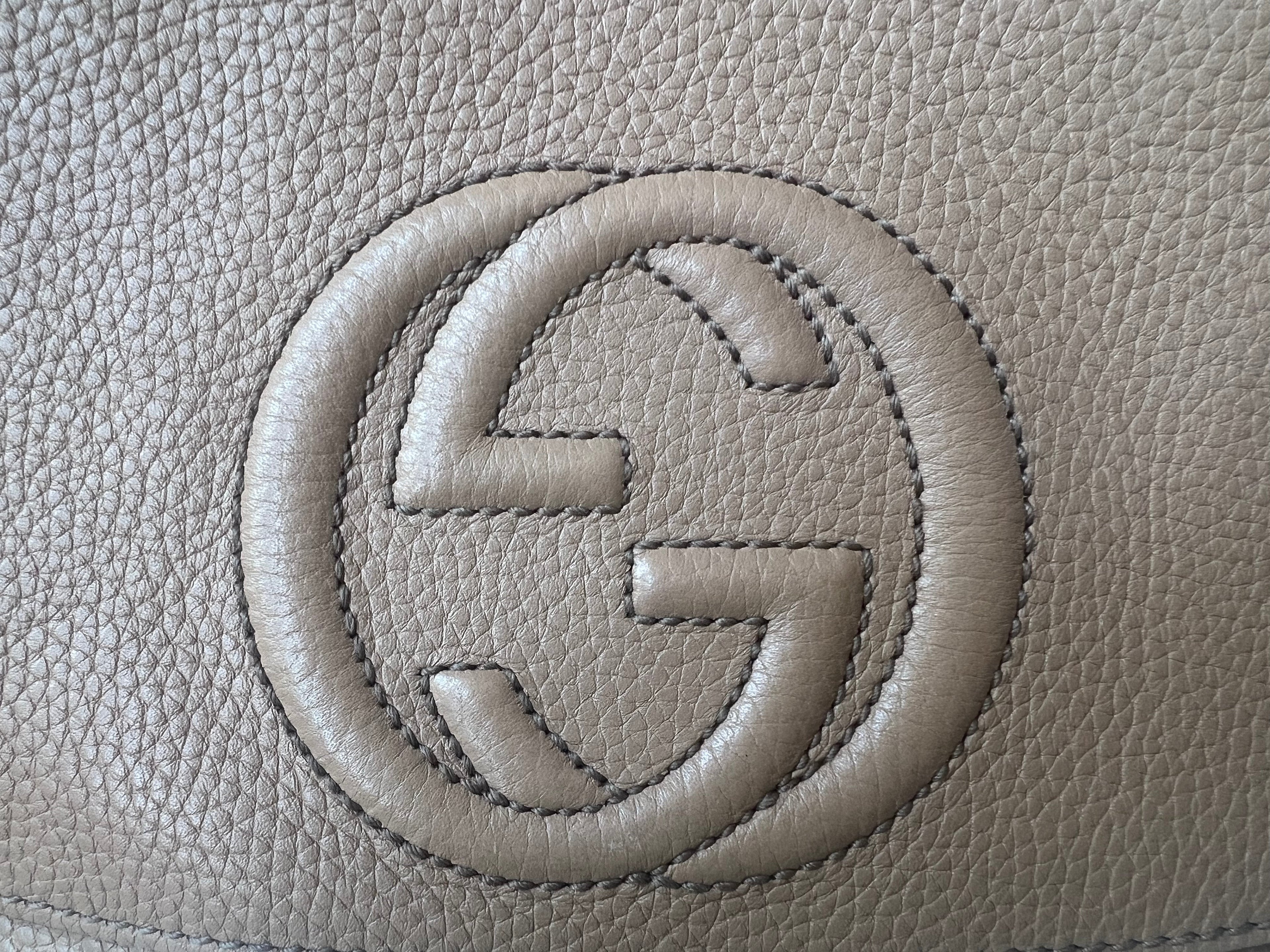 Gucci Rose Beige Soho Disco Crossbody Flap Bag