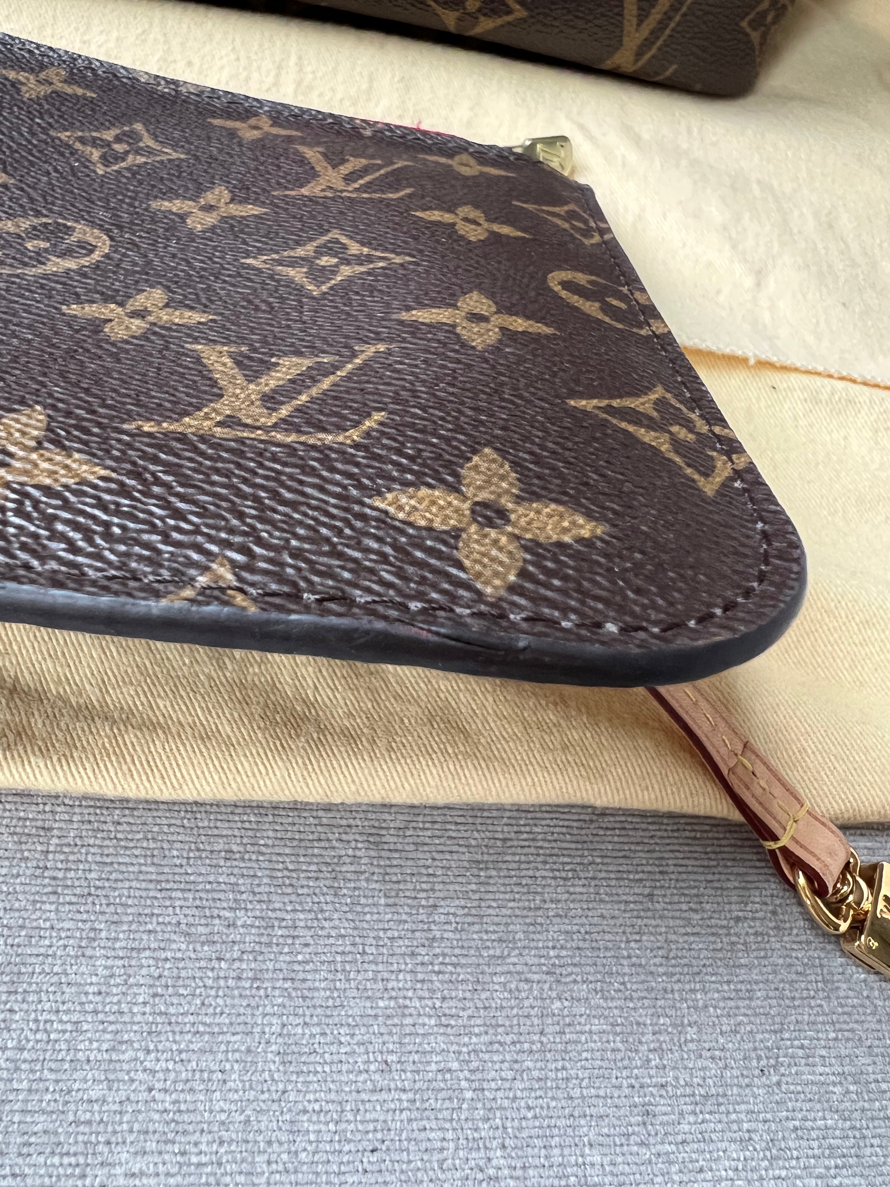 Louis Vuitton Neverfull MM Monogram (RRP £1,410)