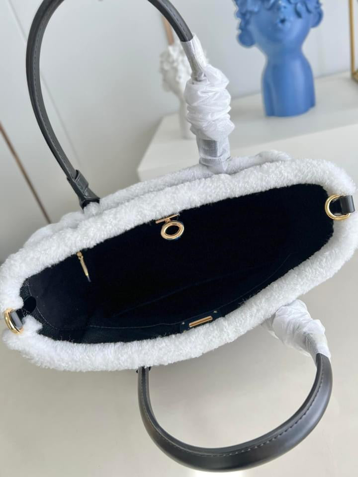Louis Vuitton On My Side MM Bag