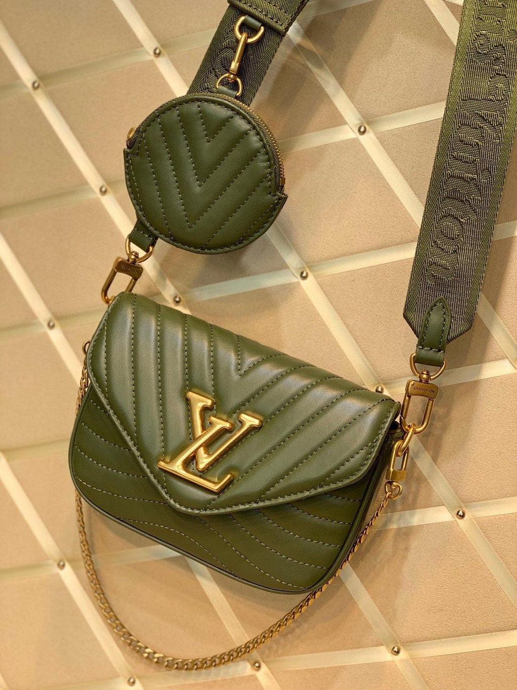 Louis Vuitton New Wave Multi Pochette Bag