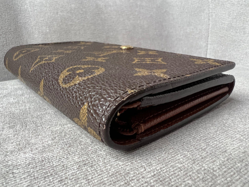Louis Vuitton Tresor Wallet in Monogram and Brown