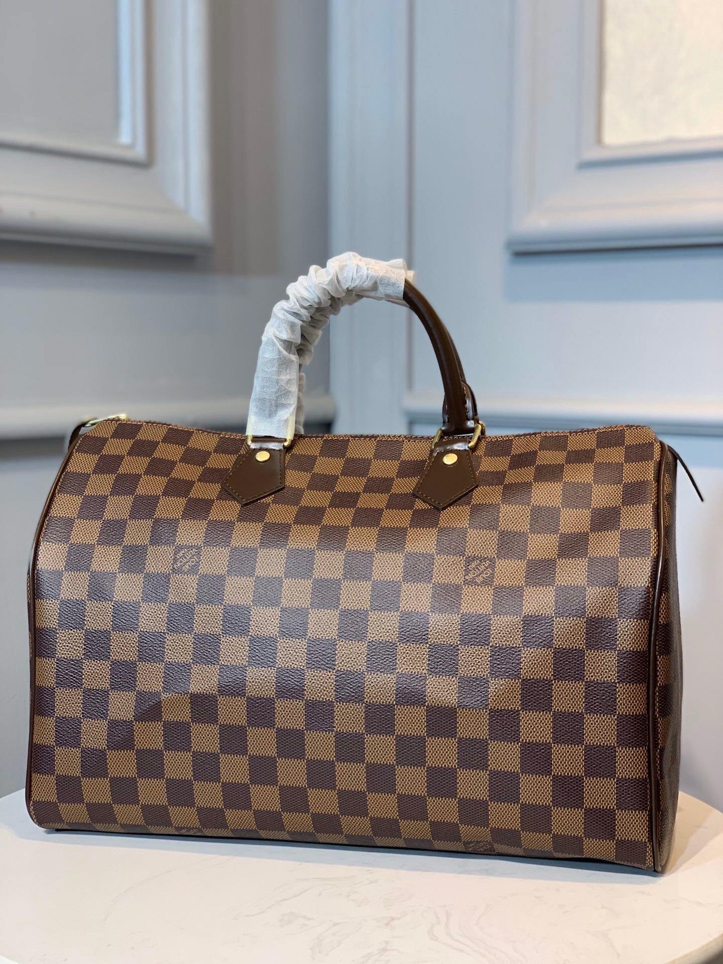 Louis Vuitton Speedy 30 Bag