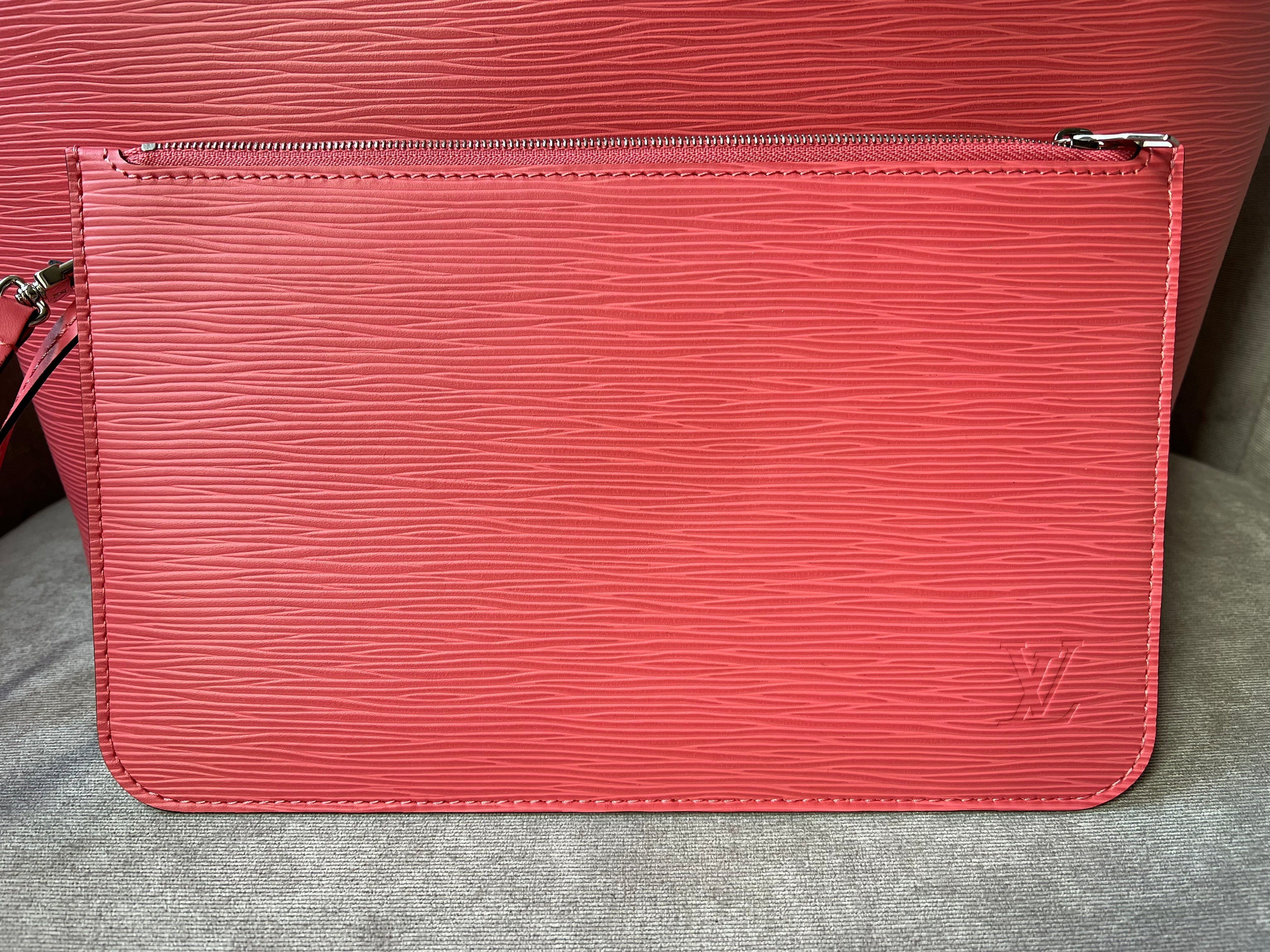Louis Vuitton Neverfull MM Coral Epi Leather (RRP £1,740)