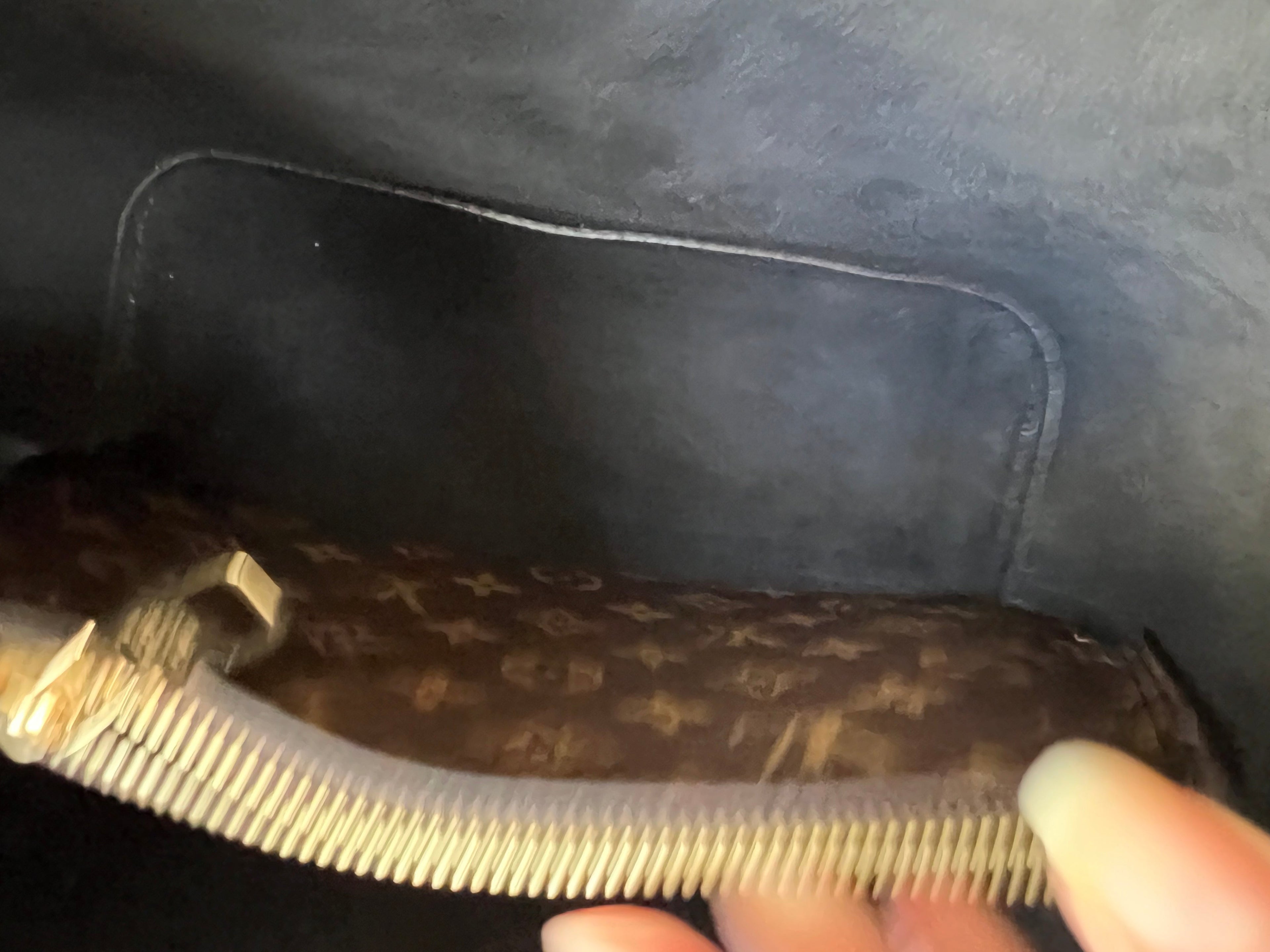 Louis Vuitton Neo Noe Monogram and Black (RRP £1,450)