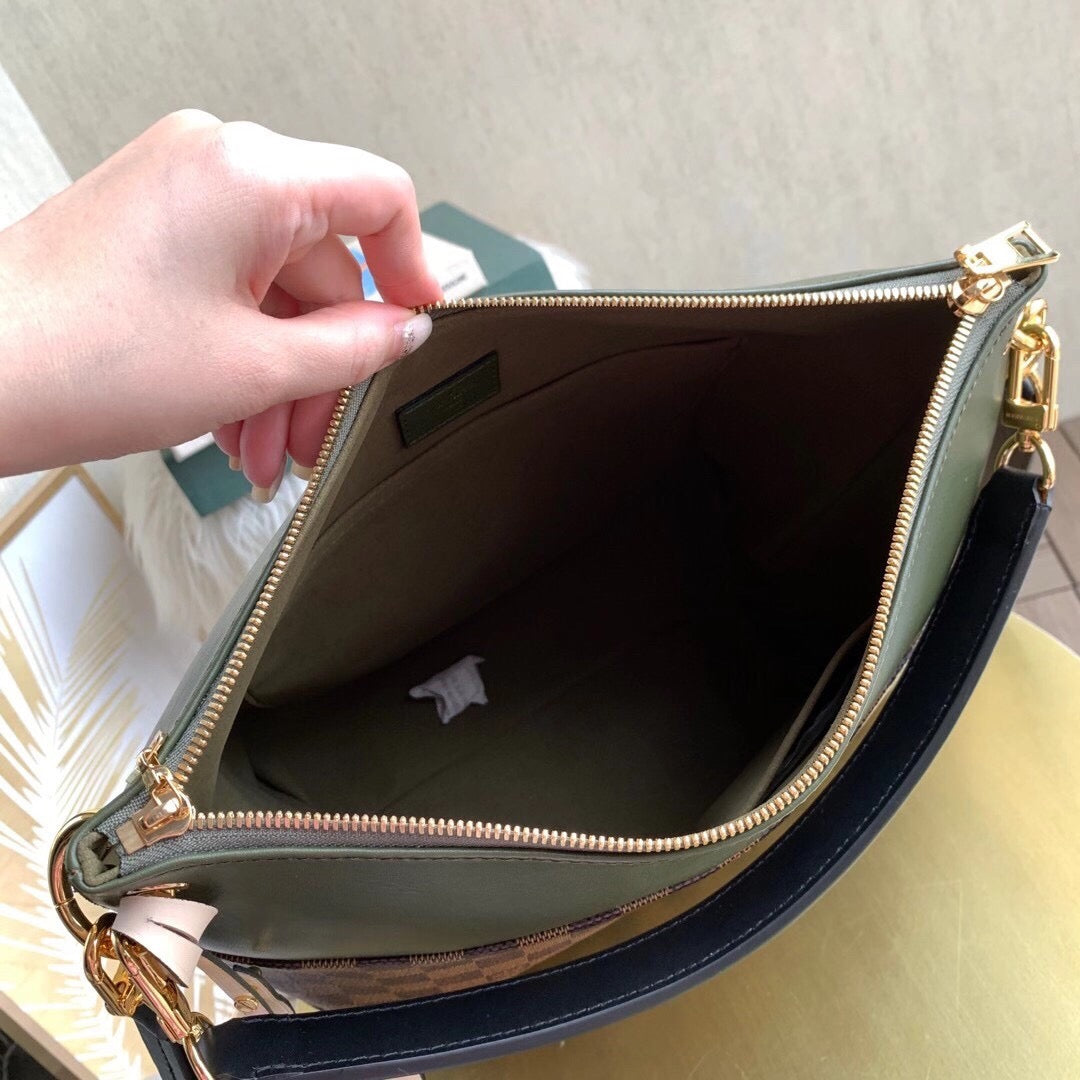 Louis Vuitton Maida Hobo Bag