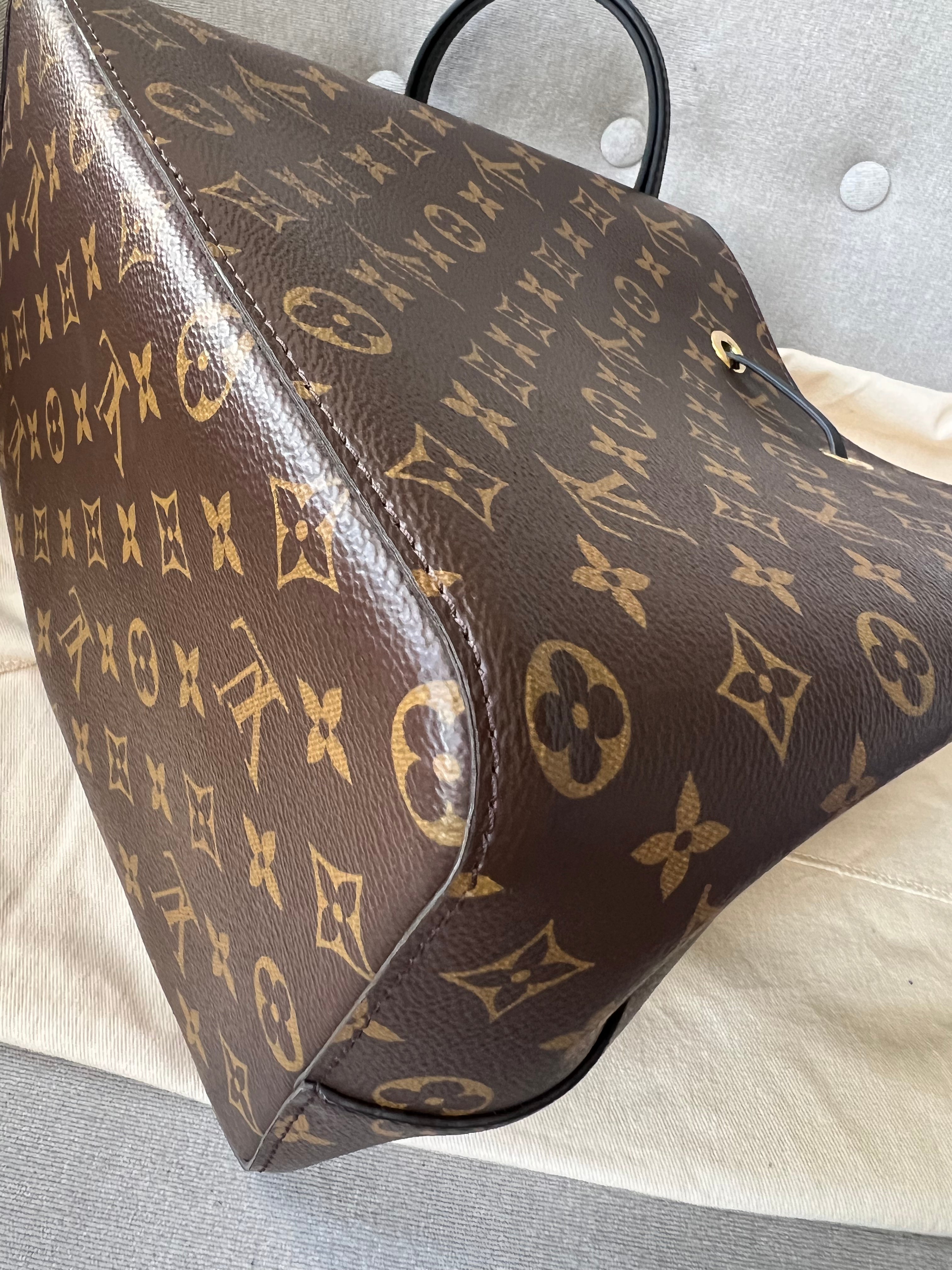 Louis Vuitton Neo Noe Monogram and Black (RRP £1,450)