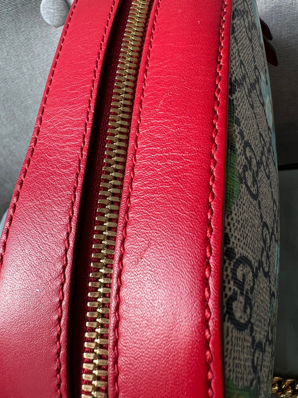 Gucci Dionysus Blooms GG Supreme Chain Mini Bag