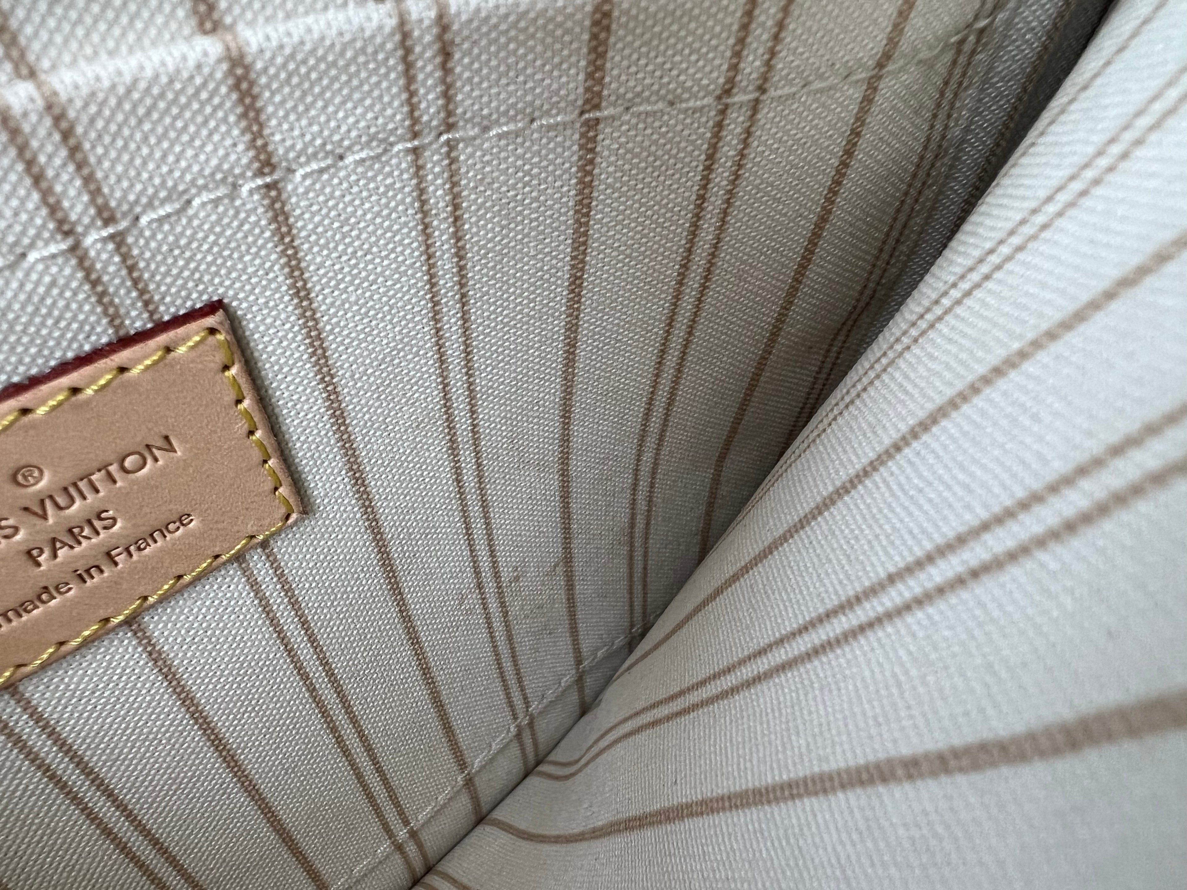 Louis Vuitton Pouch (from Neverfull) in Damier Azur