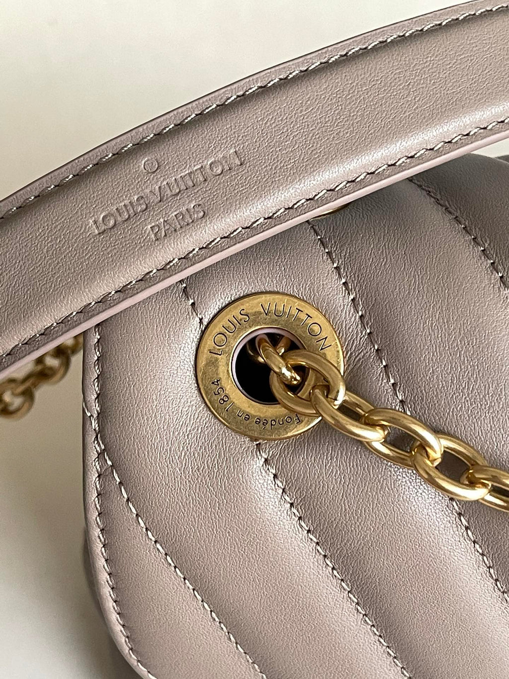 Louis Vuitton New Wave Chain Bag