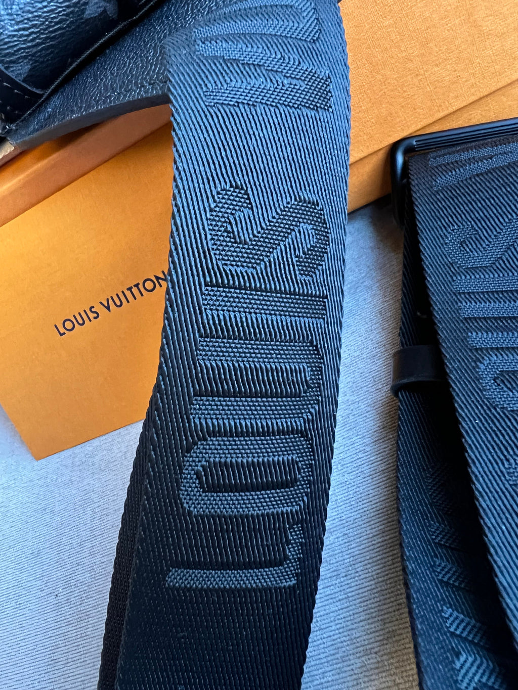 Louis Vuitton Saumur Sling Bag Monogram Eclipse (RRP £1510)