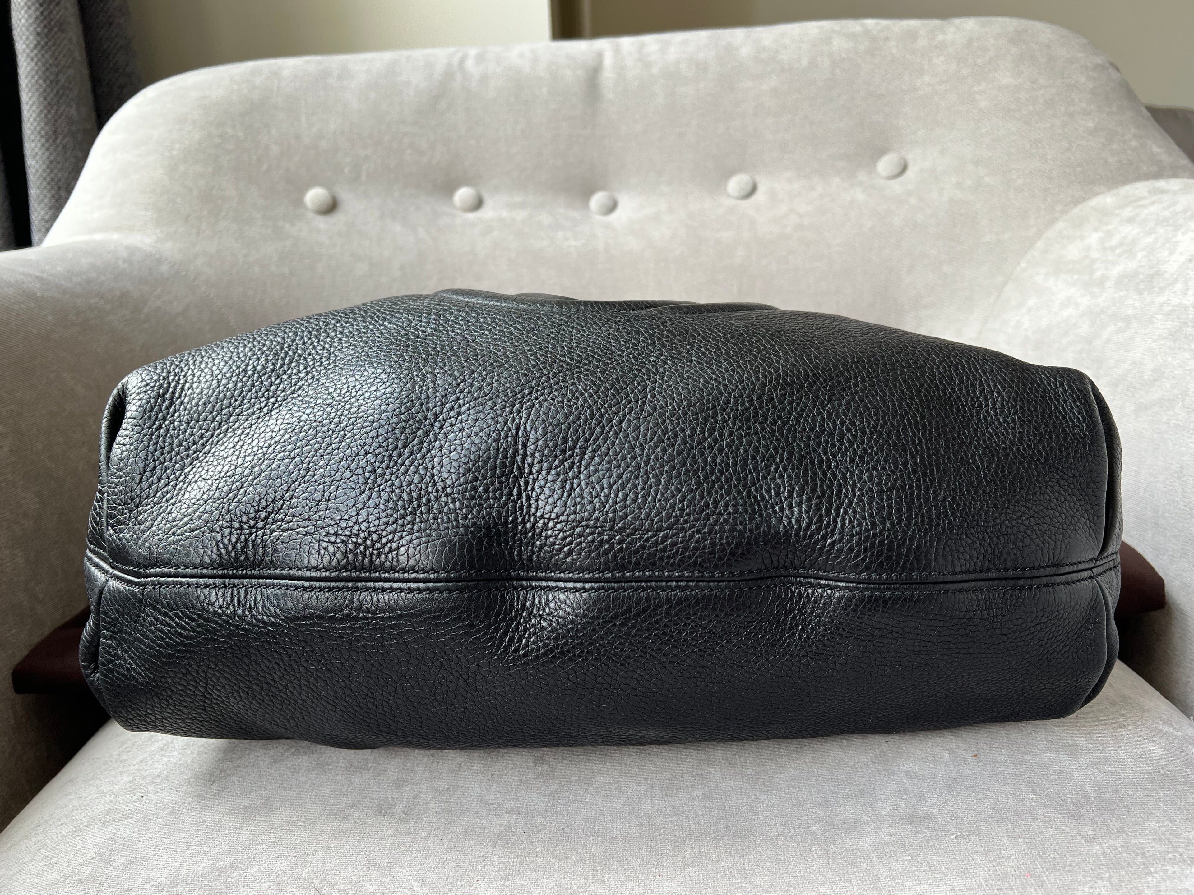 Gucci Soho Large Hobo in Black Pebbled Calfskin