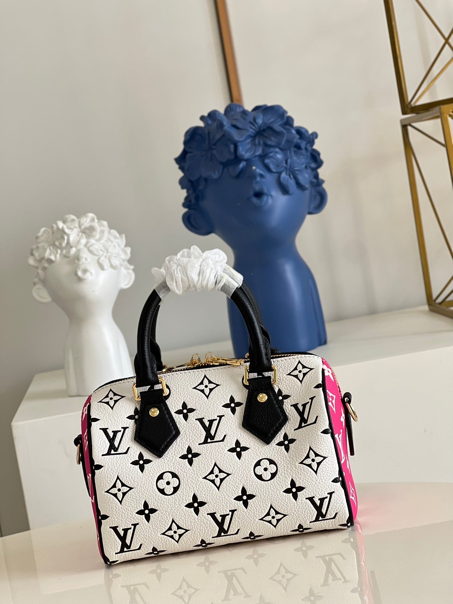 Louis Vuitton Speedy Bandouliere 20 Bag