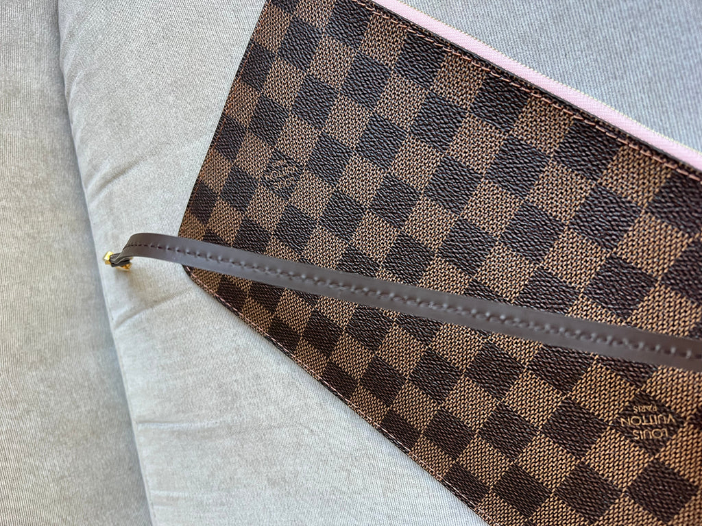 Louis Vuitton Pouch (from Neverfull MM) in Damier Ebene