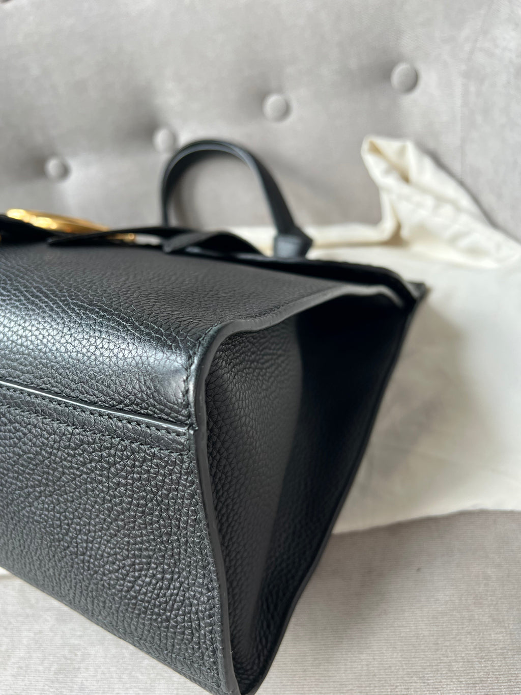 Gucci GG Black Marmont Medium Top Handle Bag