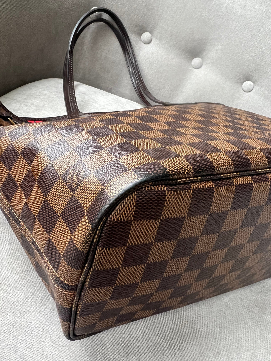 Louis Vuitton Neverfull MM Damier Ebene Cherry Interior (RRP £1,410)