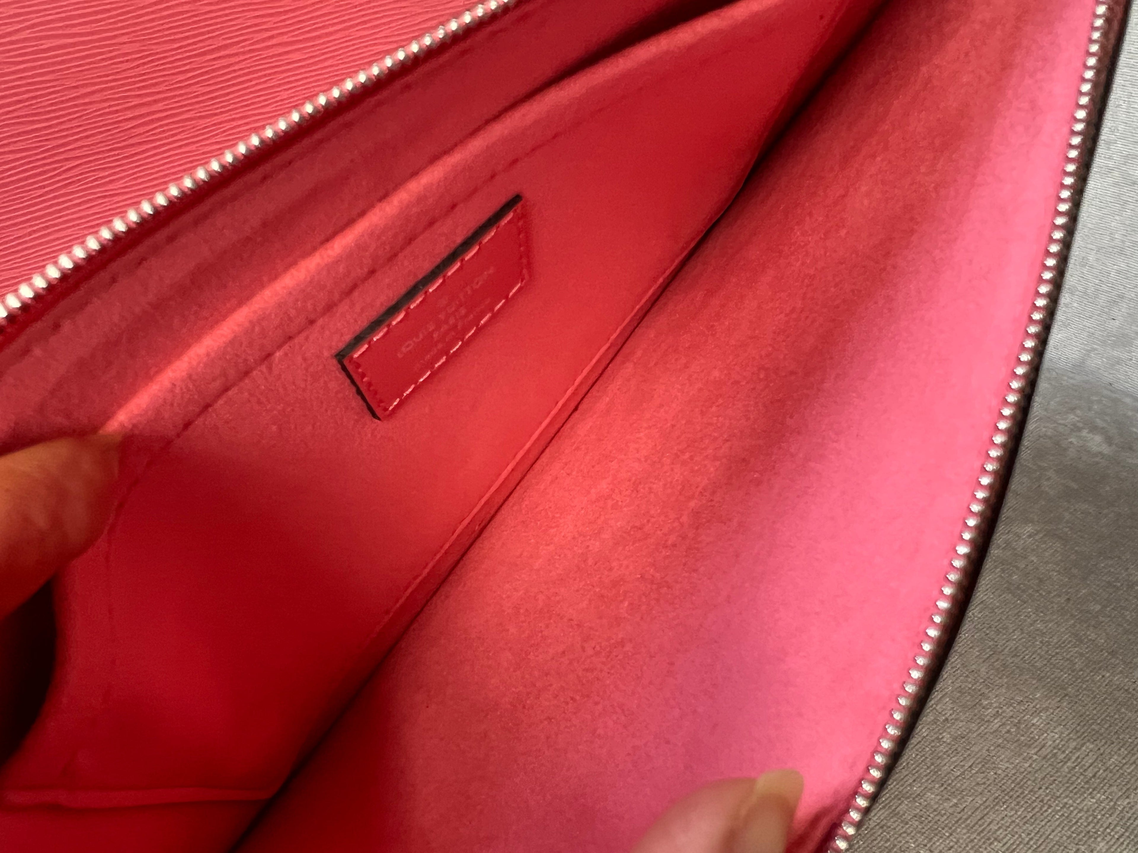 Louis Vuitton Neverfull MM Coral Epi Leather (RRP £1,740)