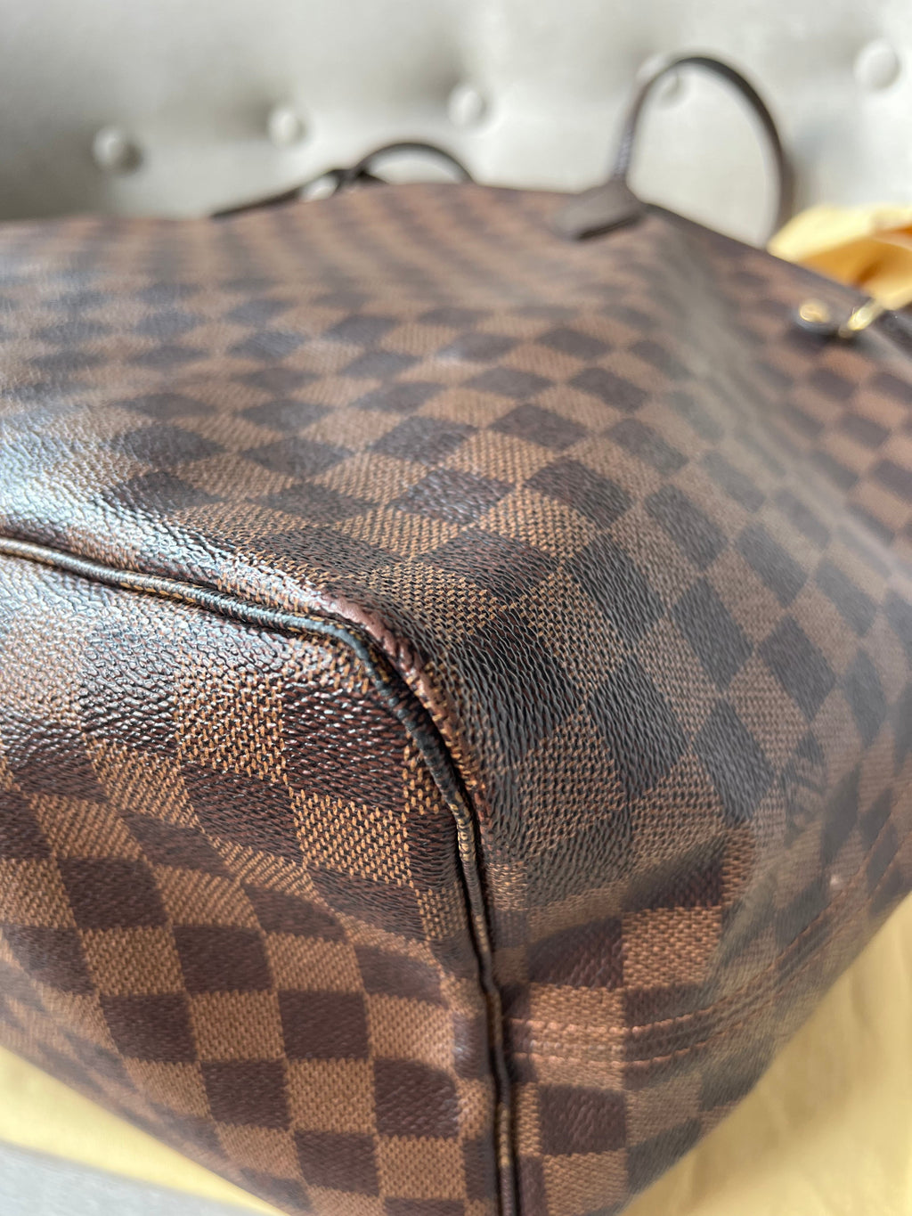 Louis Vuitton Neverfull GM Damier Ebene Cherry Interior (RRP £1,450)