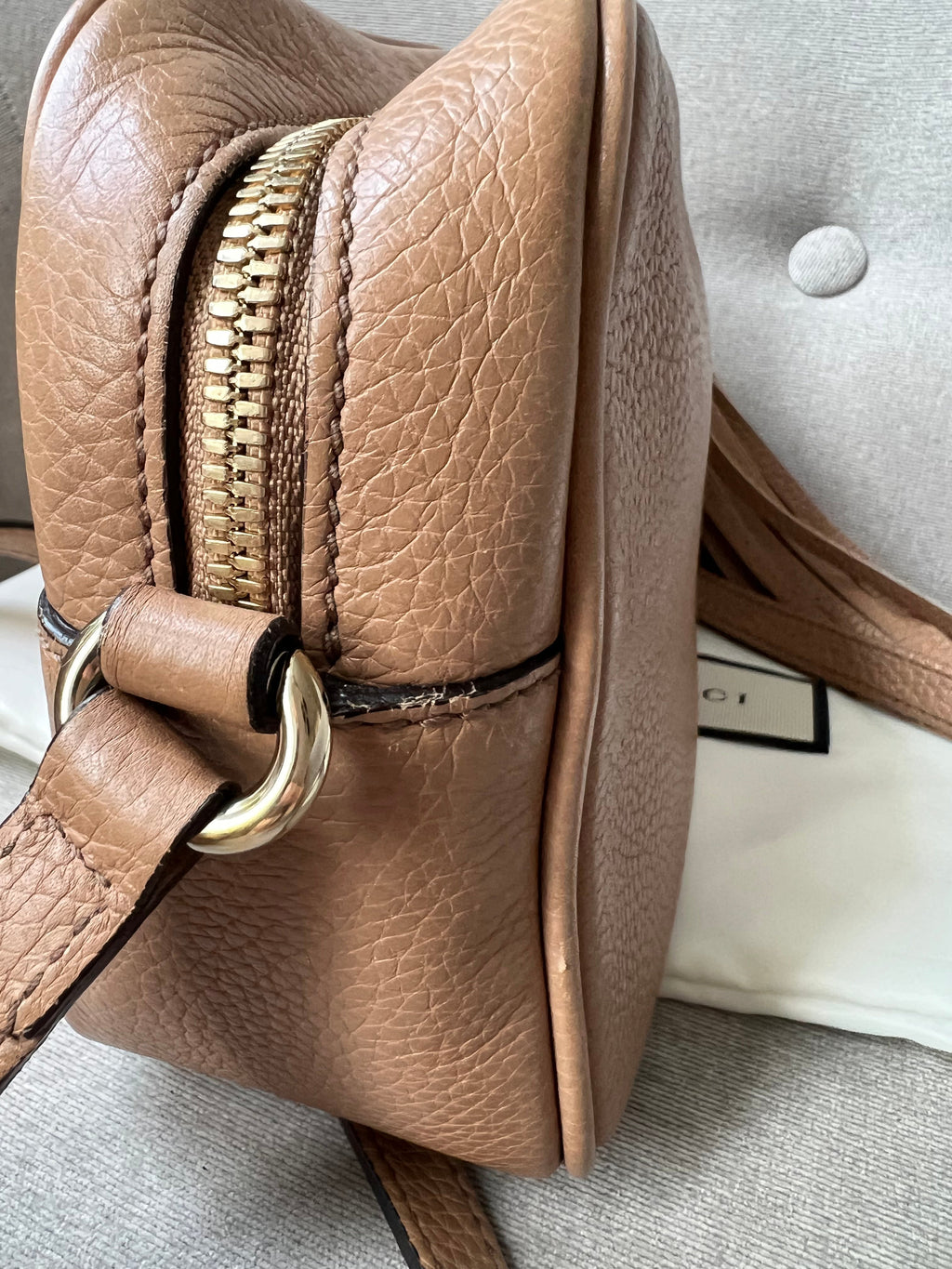 Gucci Rose Beige Soho Disco
