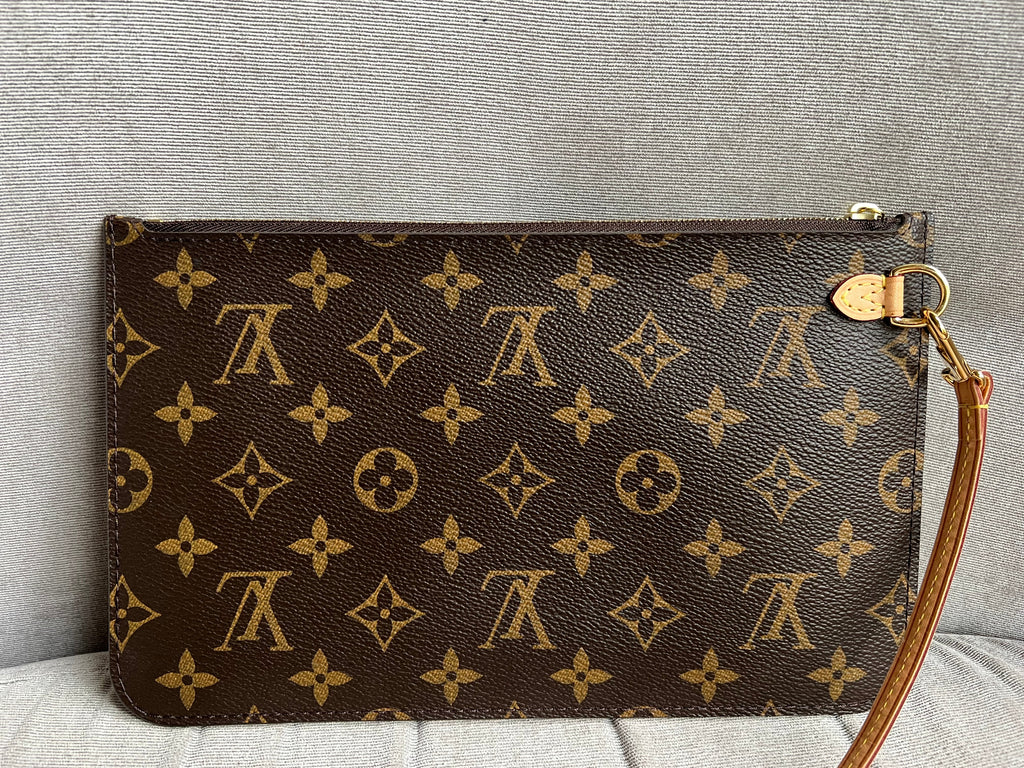 Louis Vuitton Pouch (from Neverfull MM) in Monogram