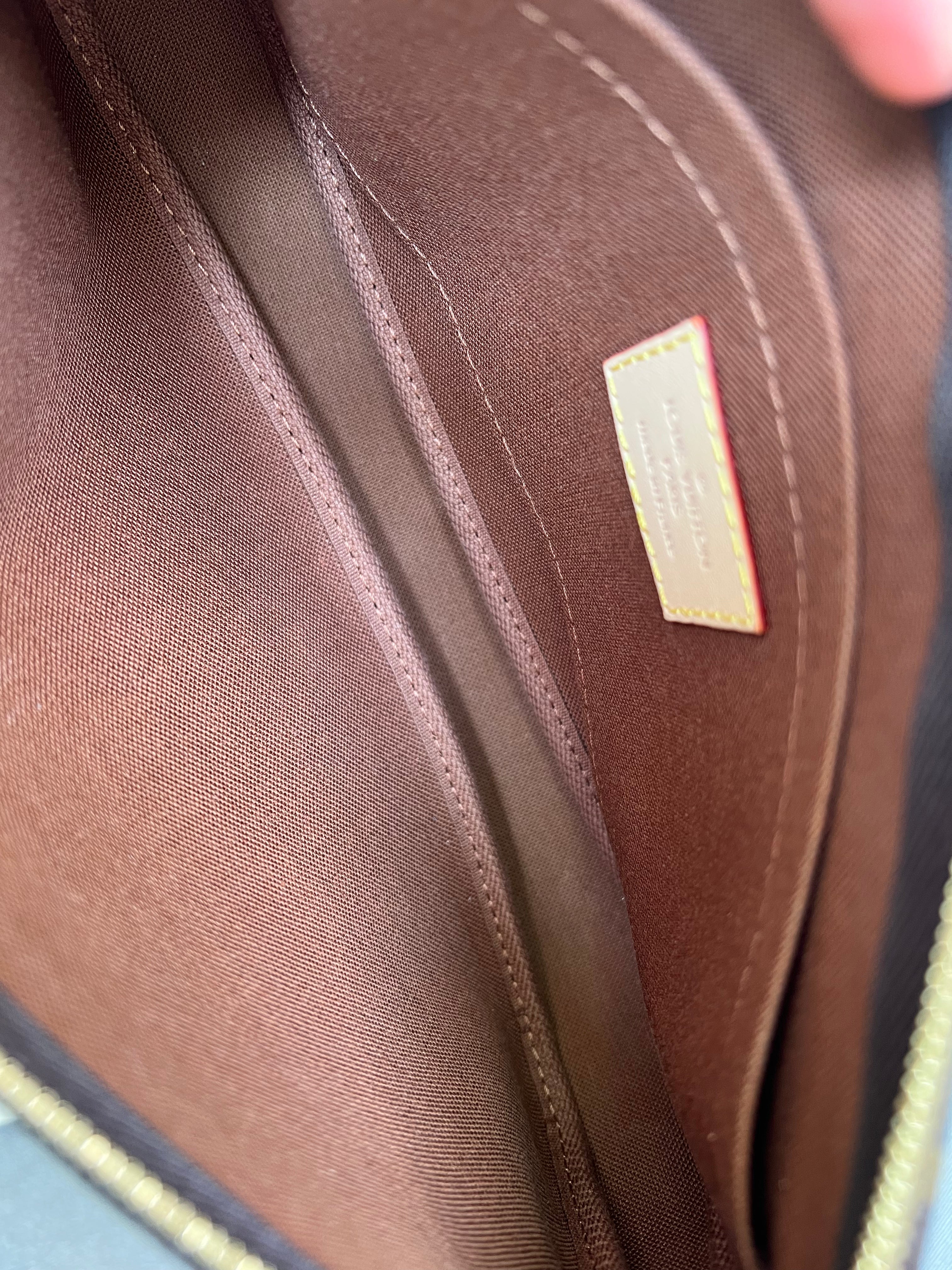 Louis Vuitton Multi Pochette Accessoires Rose Chiaro (RRP £1830)