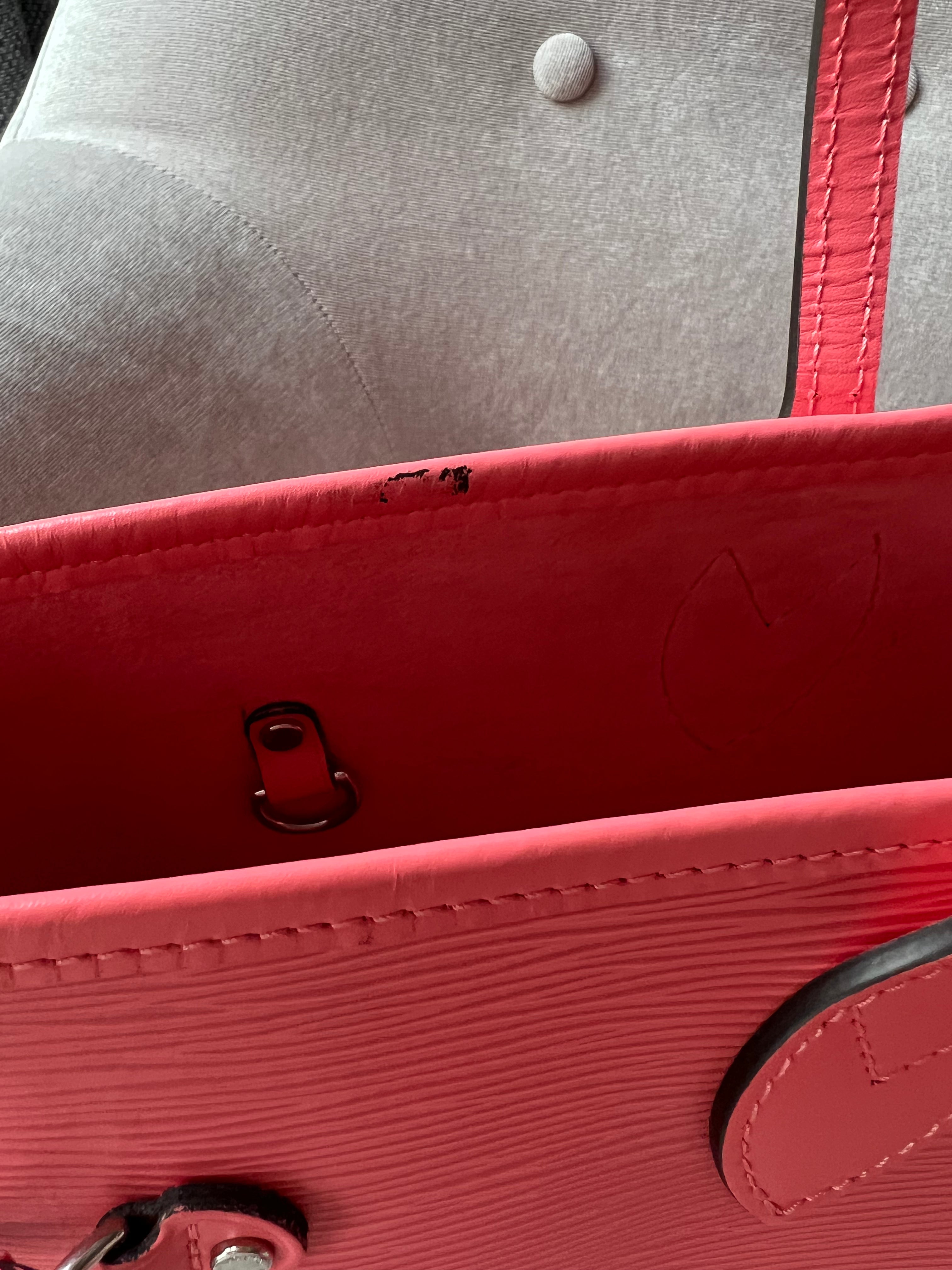 Louis Vuitton Neverfull MM Coral Epi Leather (RRP £1,740)