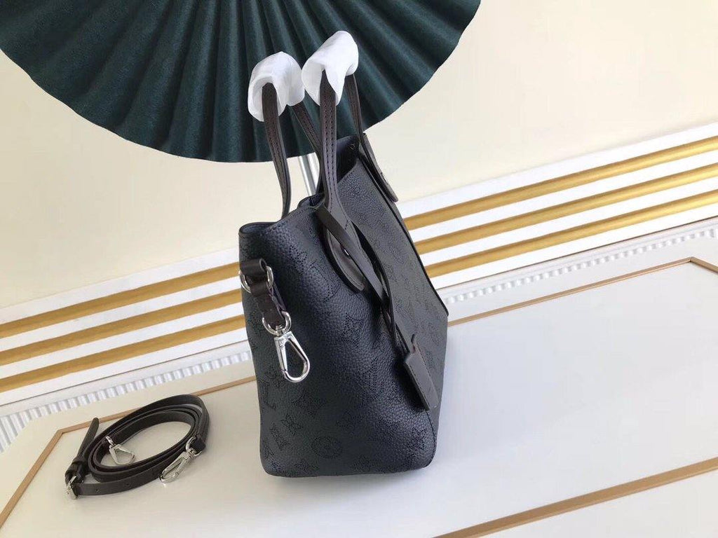 Louis Vuitton Hina PM Bag