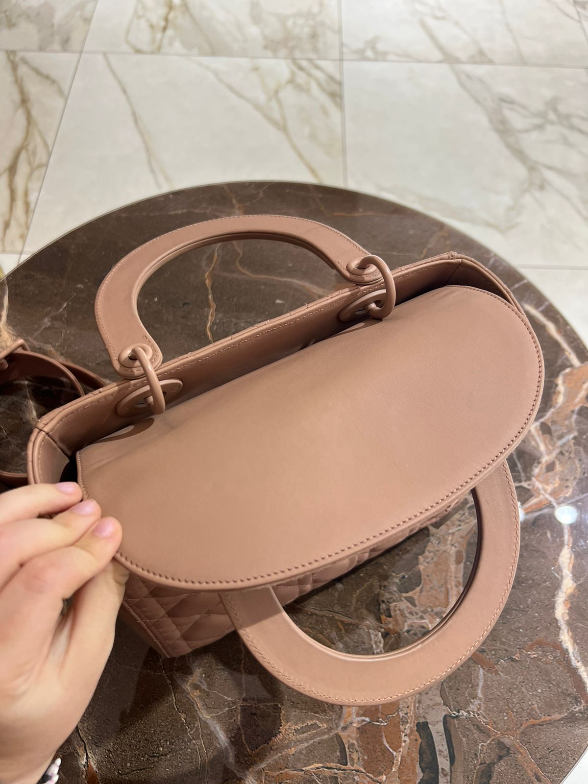 Lady Dior Medium Ultra Matte Pink