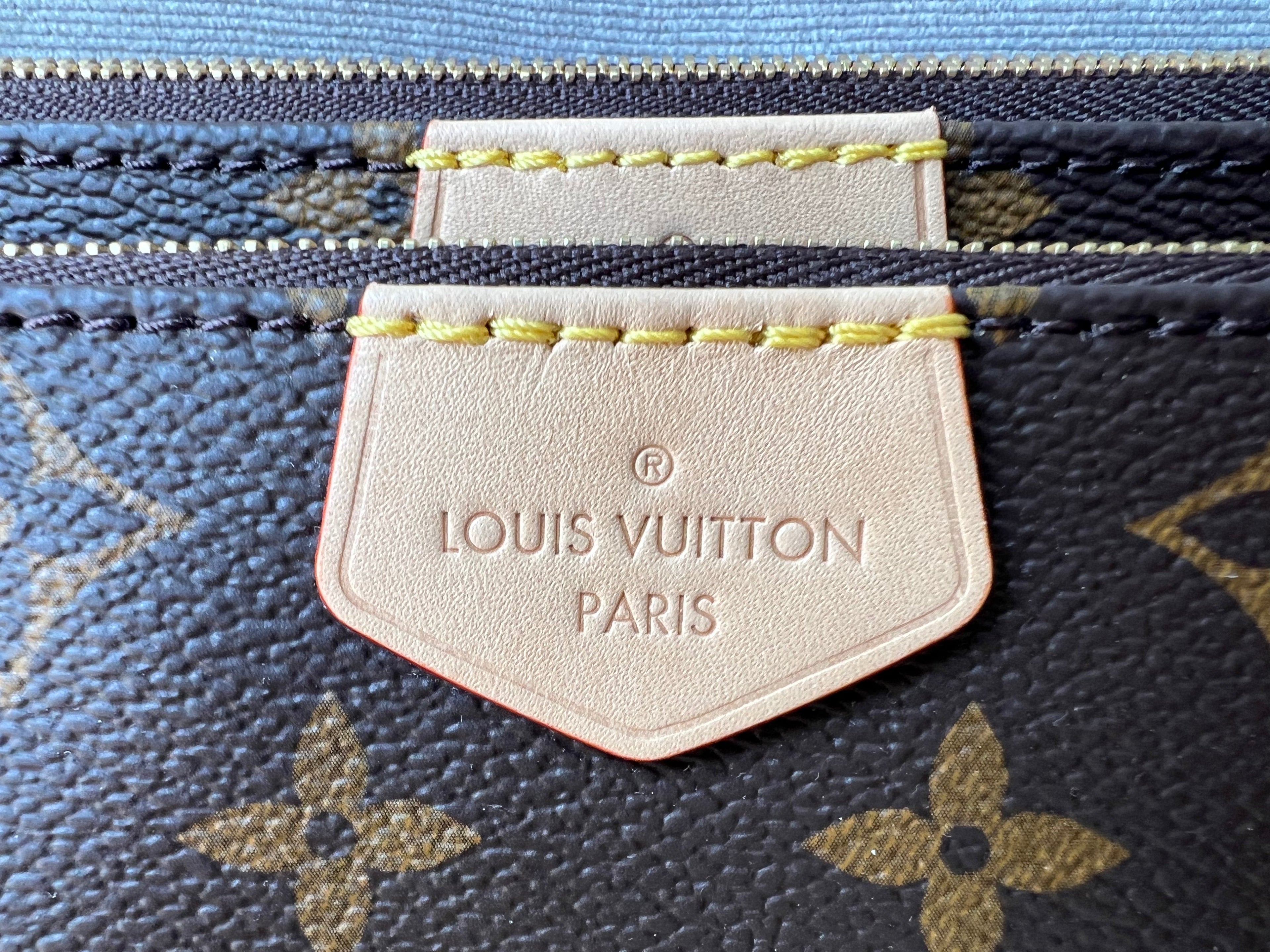 Louis Vuitton Multi Pochette Accessoires Rose Chiaro (RRP £1830)